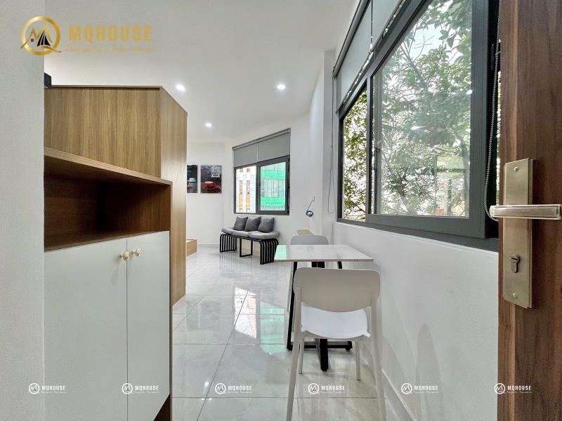 Studio tách bếp ban công | rộng 40m2 | gần chợ tân hương - 4