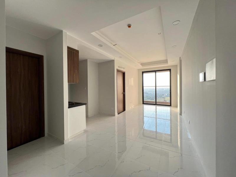 Cần bán căn 2pn giá chỉ 2ty1 sổ hồng sẵn ban công view đẹp tại opal skyline - 3