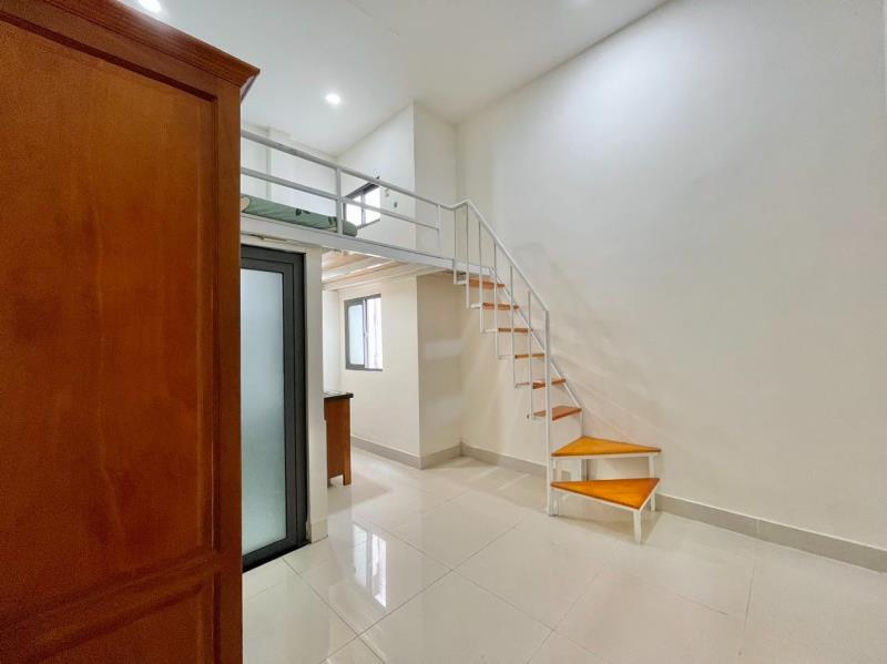 Gác lửng cửa sổ trời thoáng full nội thất bùi đình túy gần ngã tư hàng xanh gần đh gtvt, hutech - 3