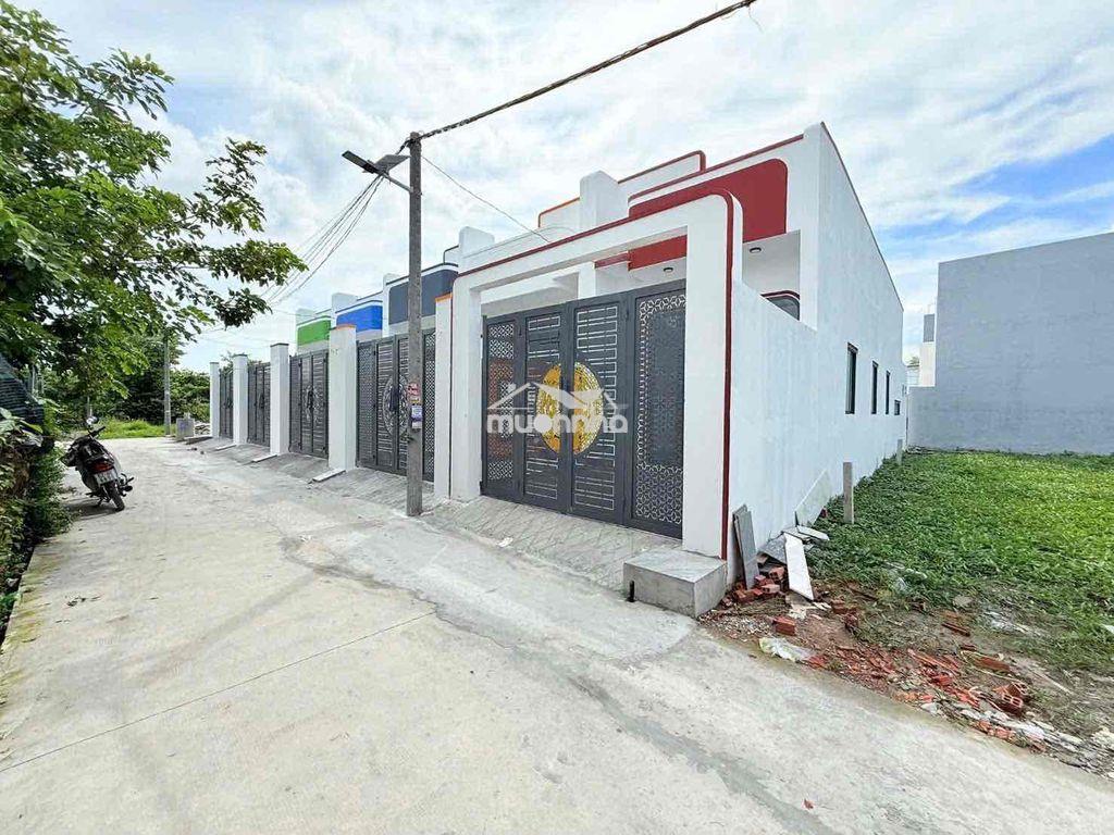 Nhà mới xây 4 x 23m . đường xe hơi 7 chỗ tới nhà - sổ hồng riêng - 3