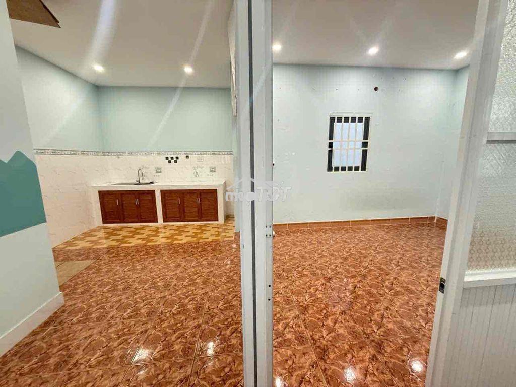 Cho thuê nguyên tầng 1 - 70m2 - hẻm đường dương đình hội - 3