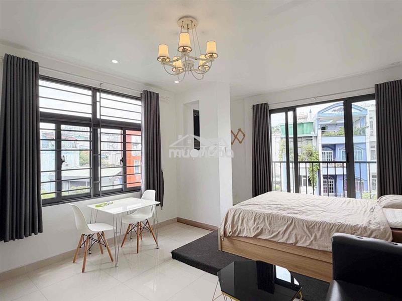 Cho thuê studio balcony 45m2 ngay hoàng sa- quận 3. giảm 1tr/th hssv