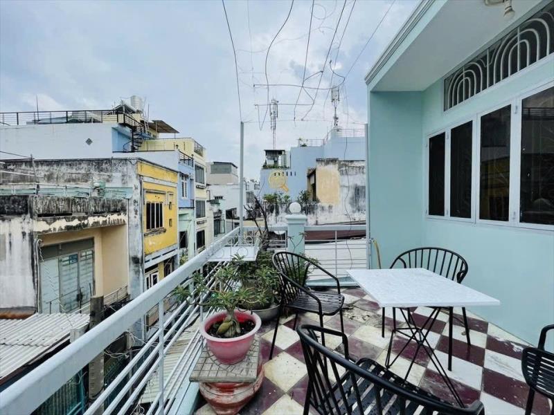 Căn hộ 2pn + ban công kịch trần - full nội thất - ngay ngã tư hàng xanh, dh uth, hutech  - 3