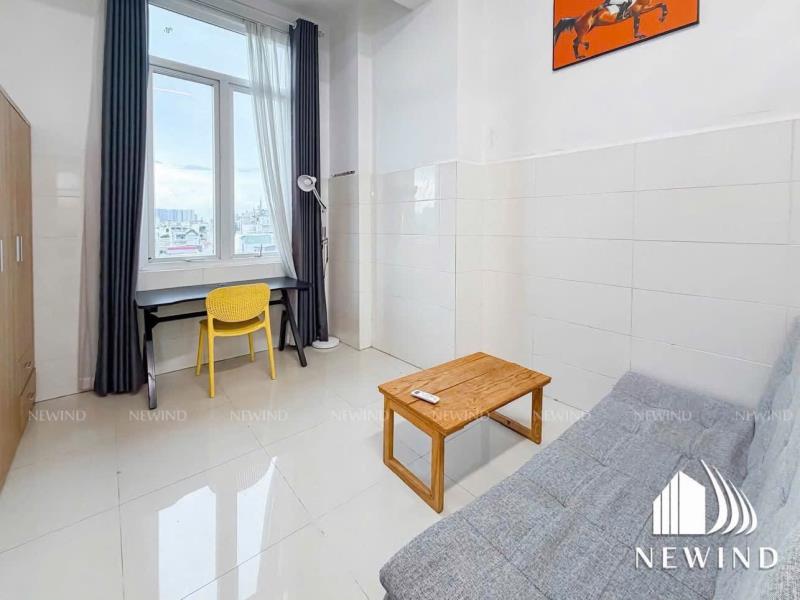 Căn hộ duplex cửa sổ ở được 4 người ngay tân quy q7 - 3