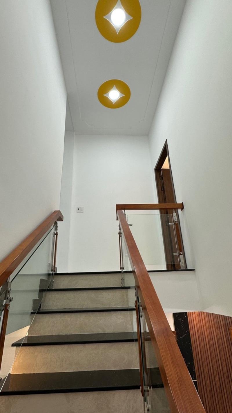 Nhà mặt tiền xuân thới thượng 27 bà điểm hóc môn- 90 m² 2 tầng chỉ 5,6 tỷ - 4