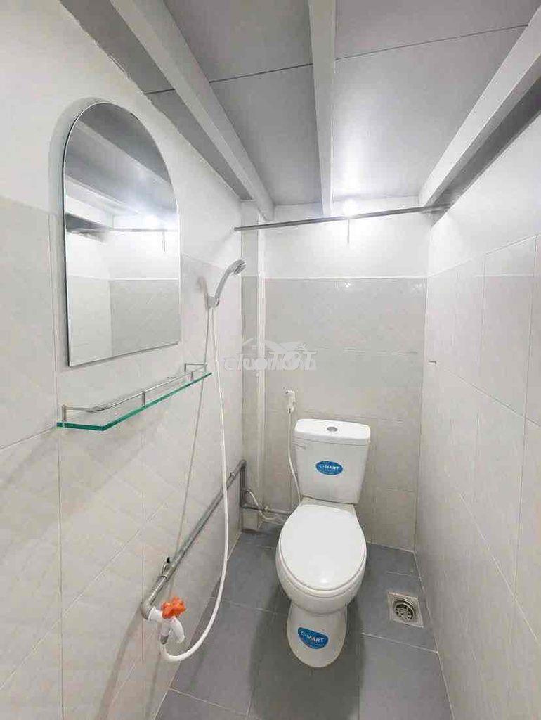Khai trương nhà mới 80 phòng ngay chợ - 3