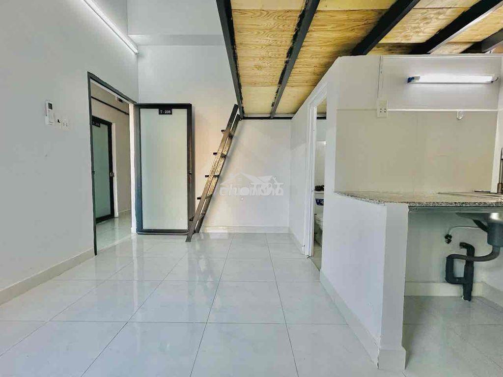 Phòng trọ rộng - bancol cửa sổ thoáng ngay kế đại học văn hiến - etown - Ảnh 3