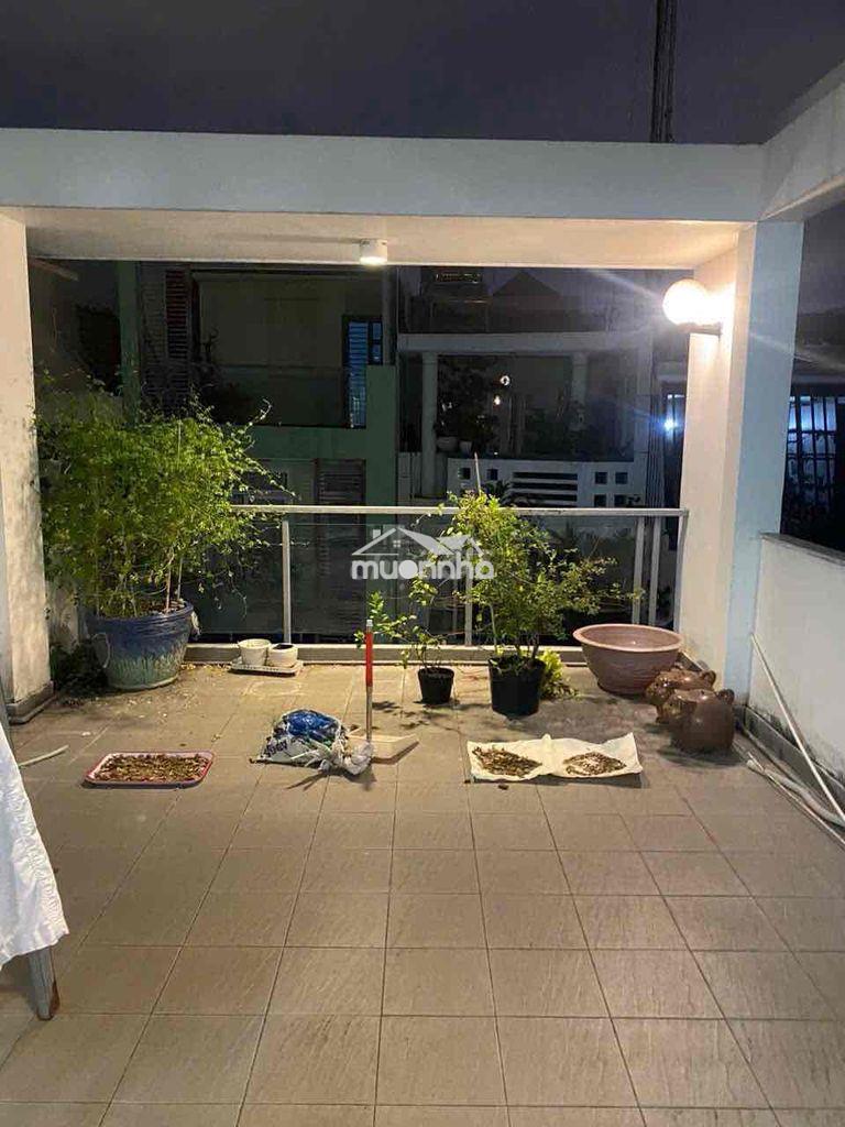 Cho thuê nhà khu bàu cát p14 tân bình. dt: 4m5 x 16m 3 tầng giá 16tr - 4