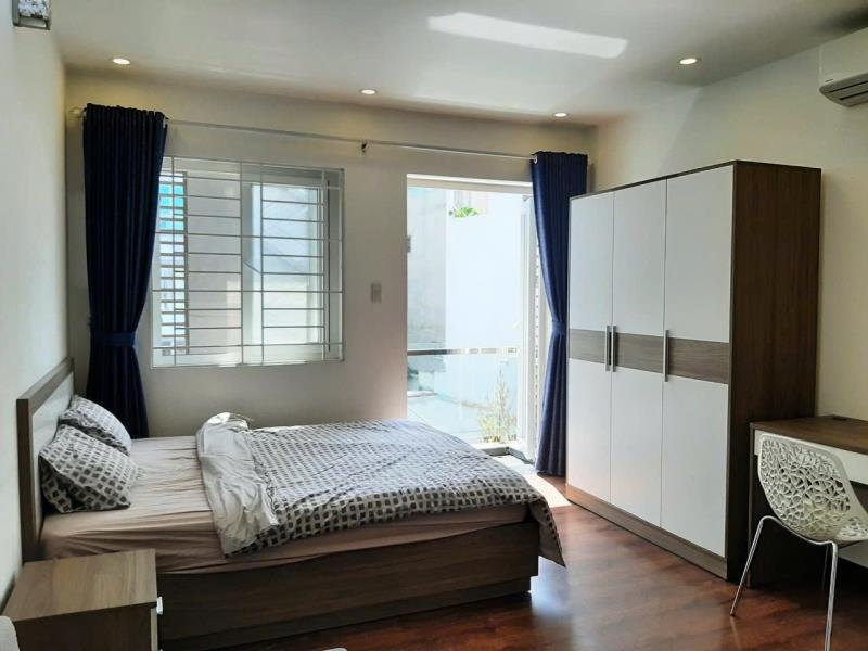 Cho thuê studio ban công 35m2 ngay công viên lê văn tám - nhà thờ tân định - chợ bà chiểu - cầu bông - 2