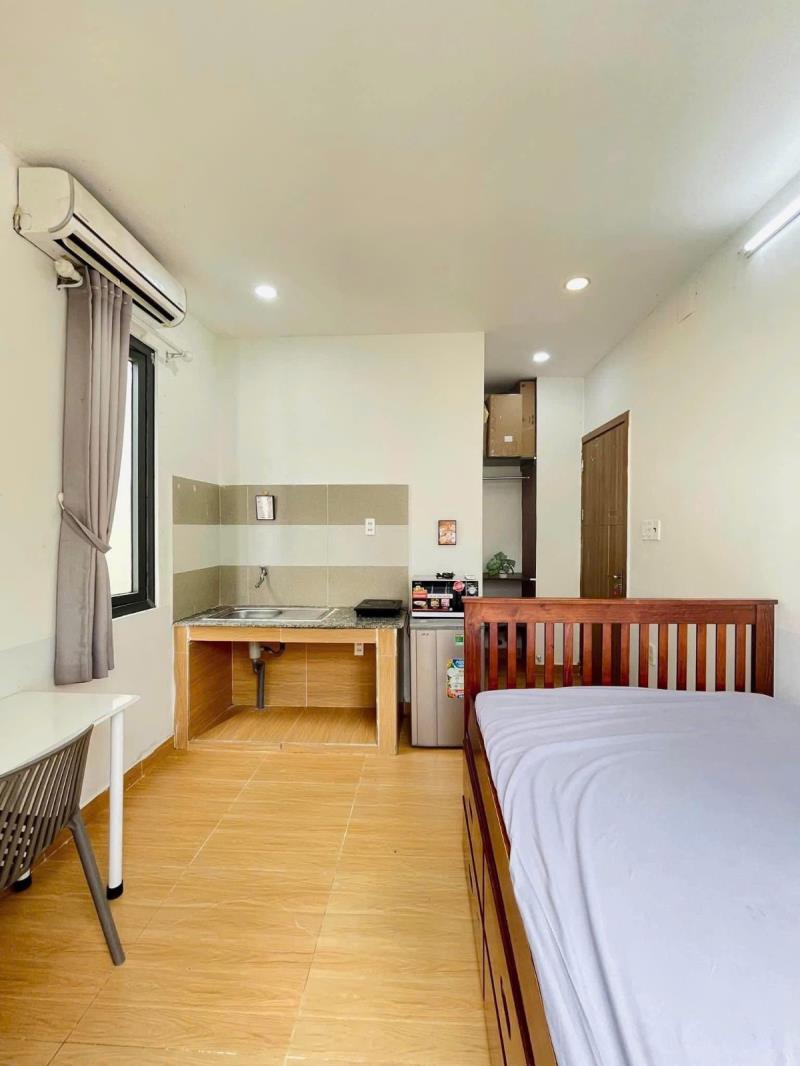 Cho thuê căn hộ ban công trung tâm bình thạnh - 2