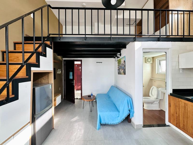 Căn hộ dịch vụ duplex - ban công mini - lý phục man quận 7 full nội thất giá rẻ