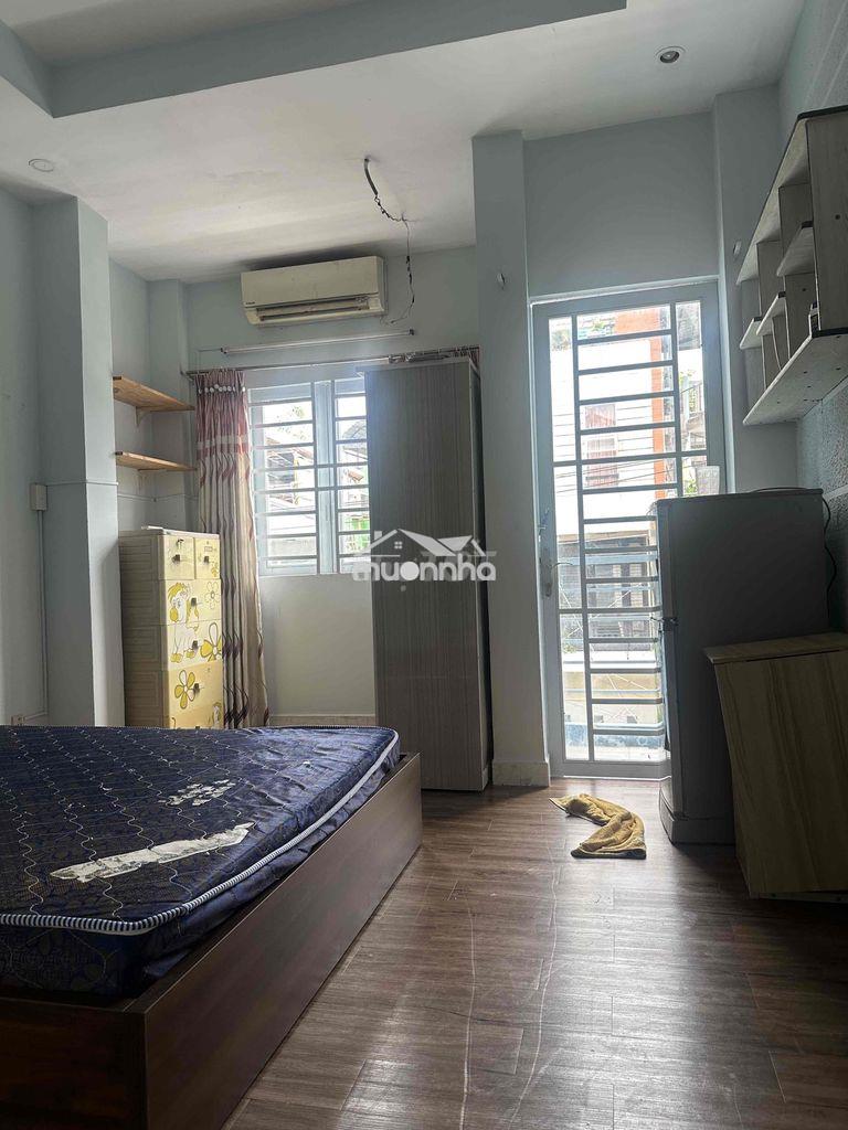 Cho thuê phòng - mặt tiền đường đặng chất p2 q8