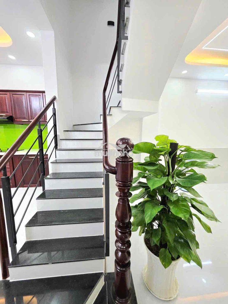 🌺 Giáp tân phú – hẻm xe hơi thông – nhà 3 tầng – 56m² – chỉ nhỉnh 6 tỷ - 4