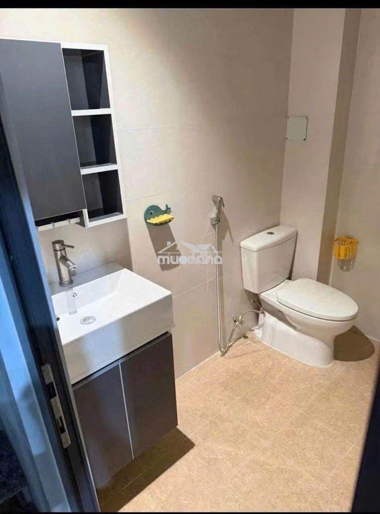 Nhà riêng 1 trệt + 1 lầu,2p ngủ-đường cô giang giá 15tr/tháng        - 2