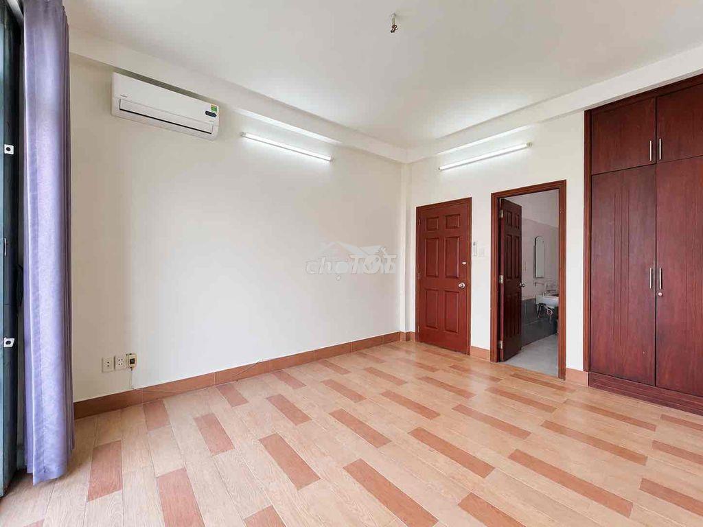 Phòng mới xây có ban công riêng trung tâm thủ đức - Ảnh 2