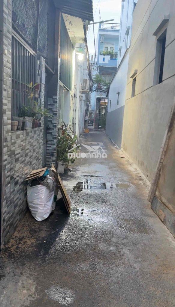 Nhà 49/41/6 bùi quang là, p. 12 . dt: 3,5x10,5m - 1 gác / ở liền