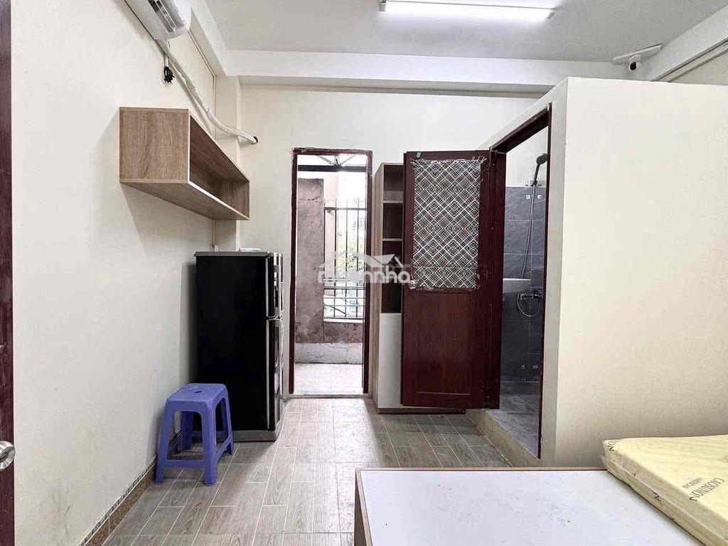 Phòng ban công thoáng siu hạt dẻ ngay cầu chà và - Ảnh 3