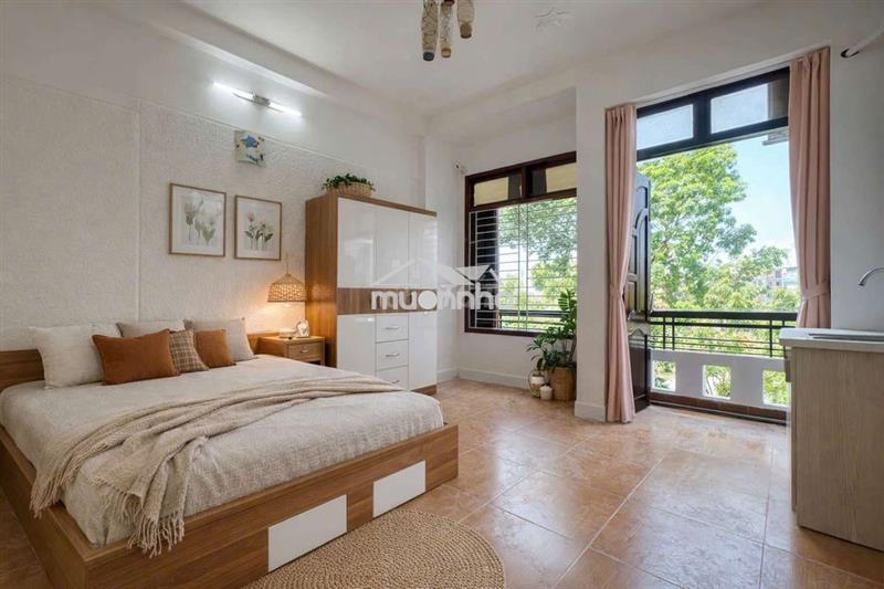 Cho thuê căn hộ 1pn ban công ngay công viên lê thị riêng
