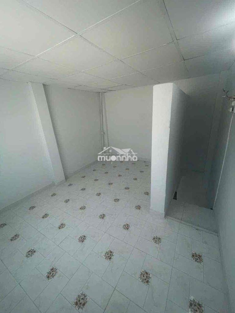 Q6 5tr 2pn 3wc - 4