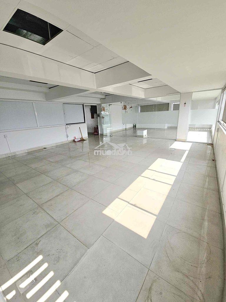 🔥🔥Cho thuê văn phòng 6,6 x12,6m, đặng thuỳ trâm, p13, bình thạnh - 4