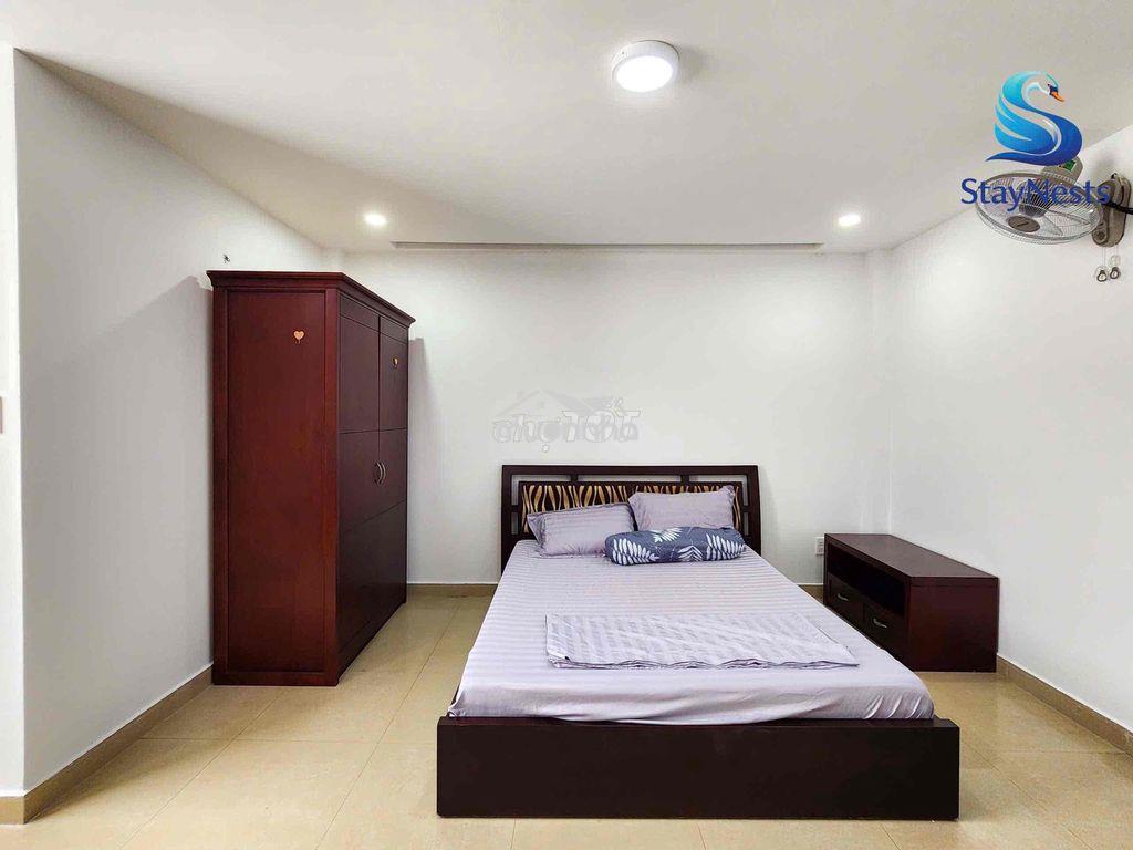 Studio bancol/ cửa sổ trời full nội thất gần lê thị riêng quận 10 - 3