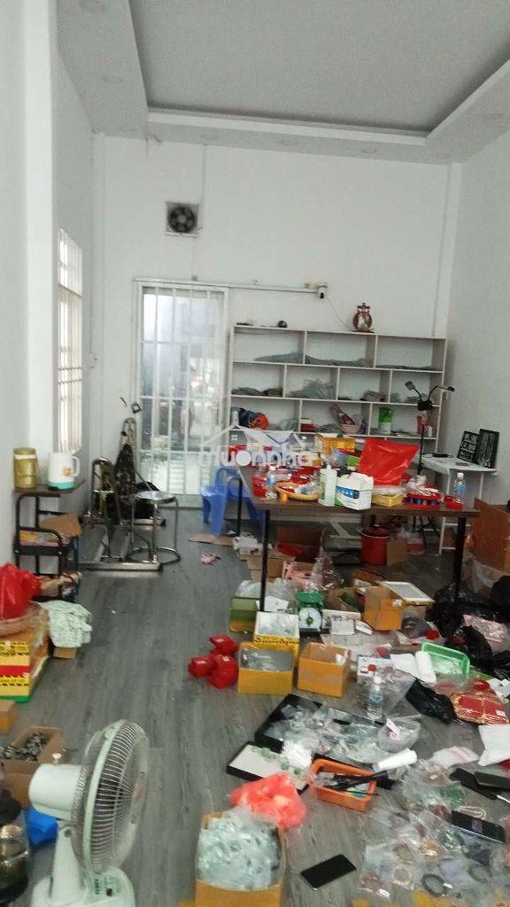 Sang lại mặt bằng đẹp chợ dĩ an t - 2
