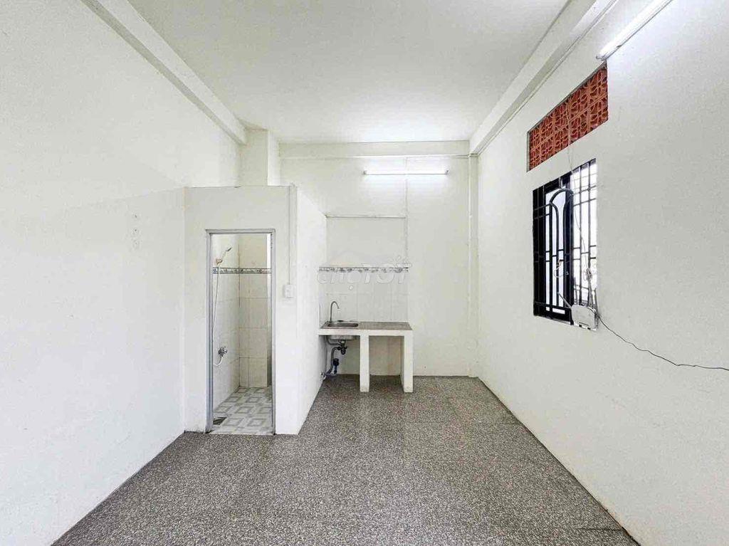 🏡Phòng rộng giá rẻ ngay đường lò lu cạnh fpt, ufm, gtvt, hut - 4