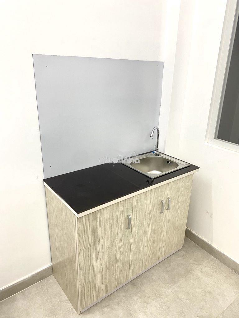 Phòng mới, thoáng mát, có nội thất. gần phan xích long - Ảnh 4