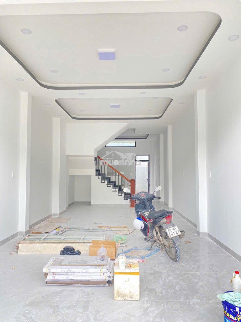 Nhà mặt tiền - 3