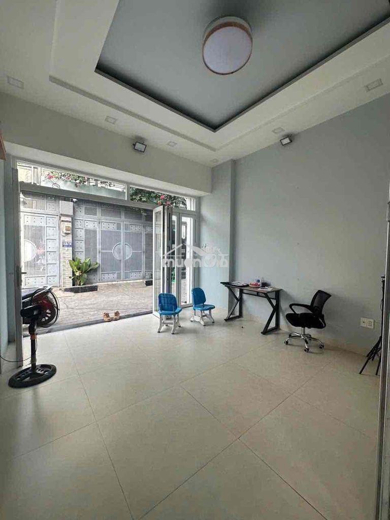 Cần tiền bán gấp nhà đẹp có sân rộng hẻm oto 6x13m, 2 tầng hoàn công - 3