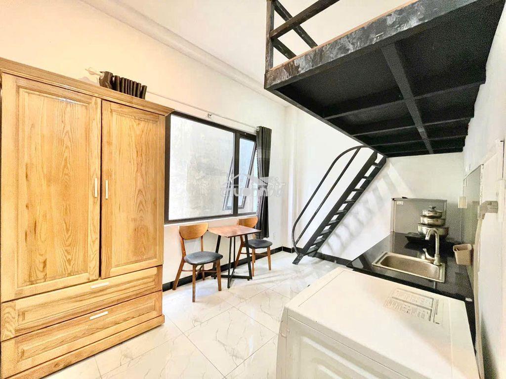 Đh gia định - ufm - máy giặt riêng - cửa sổ siêu lớn - phan xích long - 2