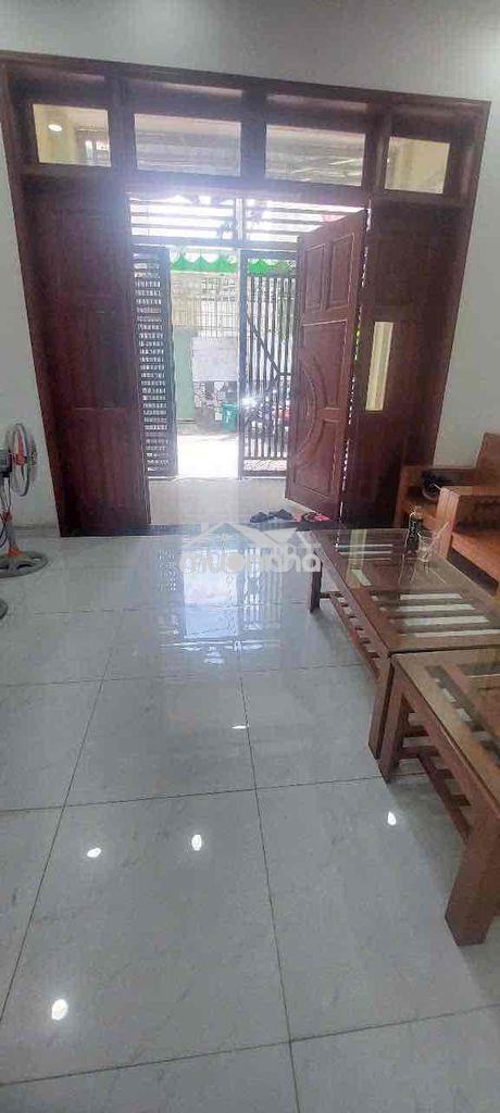 Bán nhà tx 22 q12  dt 53,7 m 2 lầus 4p ngu giá 4ty750 tl - 4