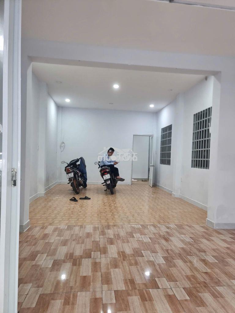 Nhượng mặt bằng gần lotte mart – làm kho, văn phòng – giá tốt - 2