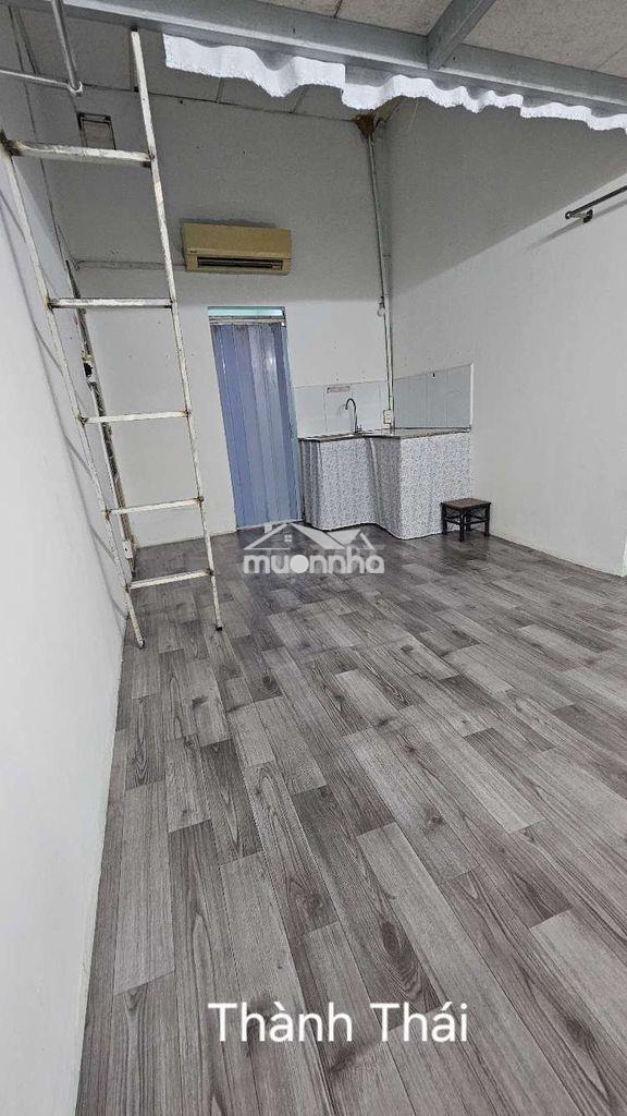 Phòng trọ có máy lạnh giờ tự do - 3trieu - Ảnh 2