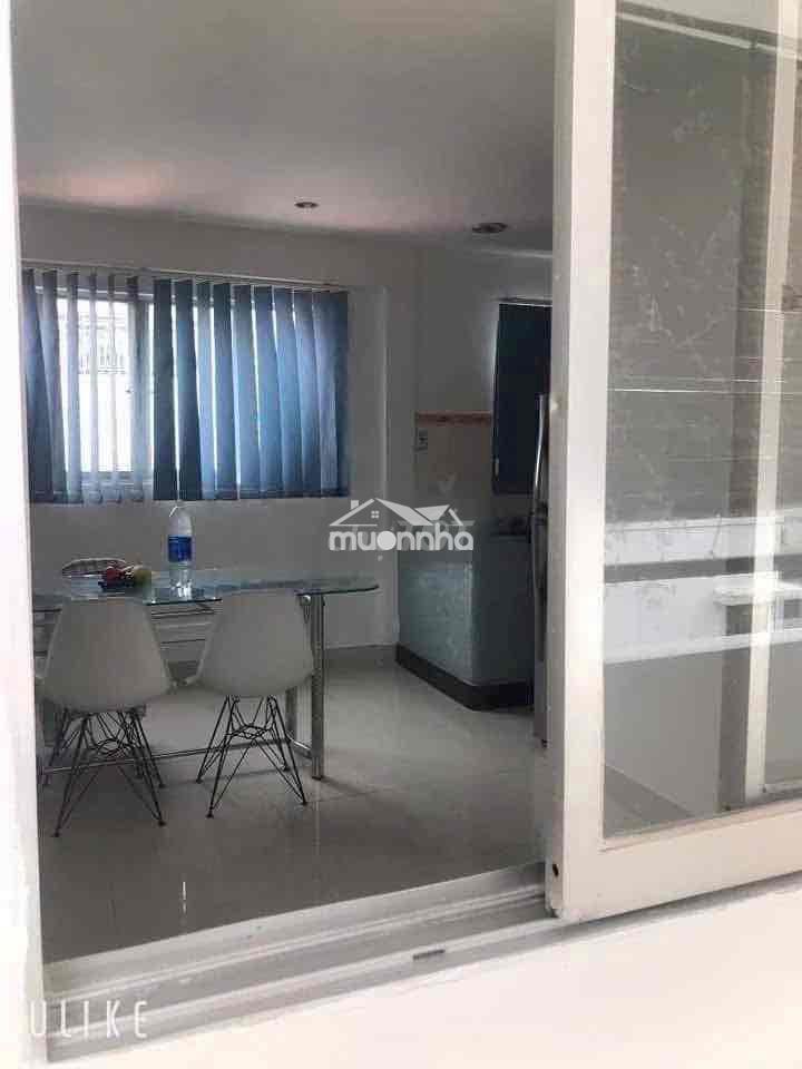 Chung cư -  trung tâm quận 1 - 2 pn- 2 wc - 100m2 - trống sẵn - 2