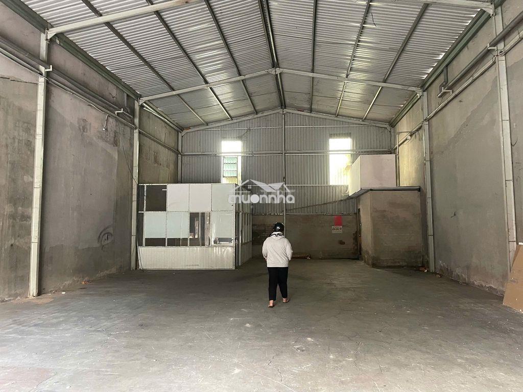 Cho thuê kho xưởng kcn sống thần, 200m2, giá 19tr/ tháng - 3