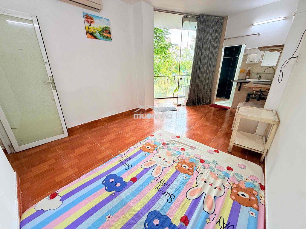 Phòng cho thuê view bờ kè ban công nt căn bản ko chung chủ - Ảnh 2