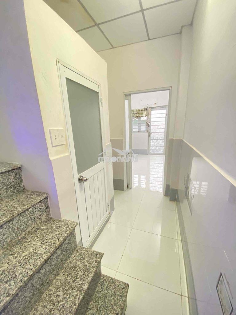 Nhà cho thuê 2pn 3 vệ sinh quận 8 - 3