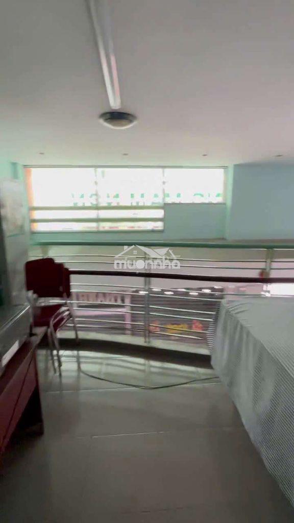 Mt khu trương vĩnh ký có thang máy 8*20m 5 tầng giá 50tr - 2