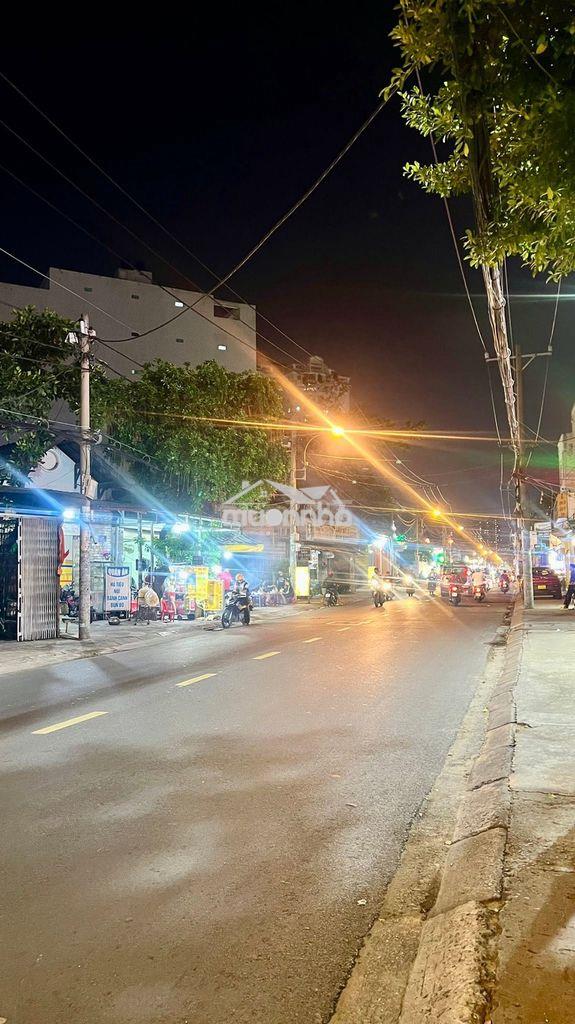 Cho thuê nhà mt thoại ngọc hầu, dt : 4x35, 2pn2wc, 18 tr - 2