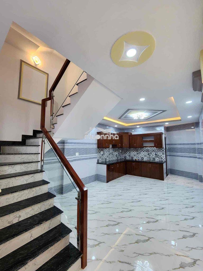 Nhà mới xây hiện đại, 3 lầu, 4 phòng ngủ - 2