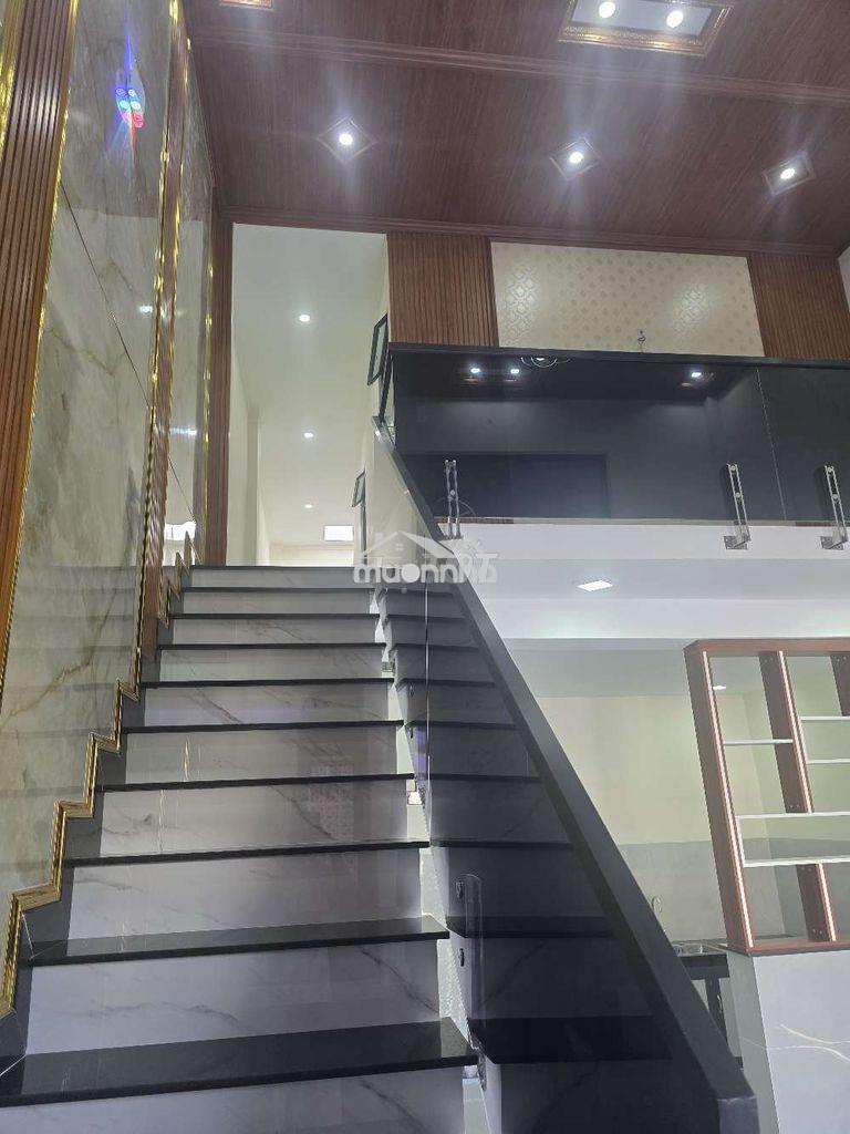 Chủ ngộp cần bán gấp căn nhà gác lửng mới xây - 4