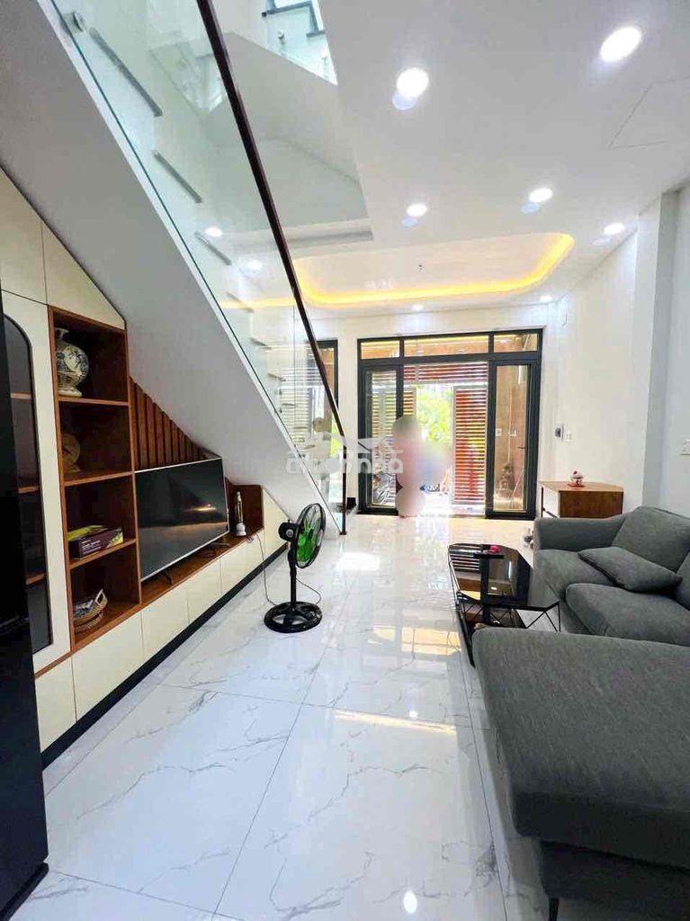Cho thuê nhà đối diện vinhomes grand park - 2