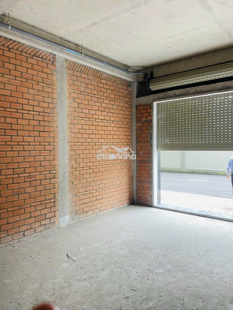 Chính chủ cho thuê nhà liền kề bcons uni valley, chỉ 20tr, 267m2, thô - 4