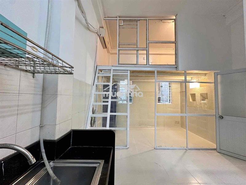 Chính chủ cho thuê duplex 2 không gian ngủ siêu rộng gần tô hiến thành