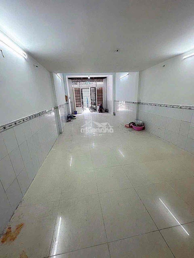 Nhà [ 4 x 20]  3 lầu +st ( 4pn,4wc) —khu gò xoài ,bình tân