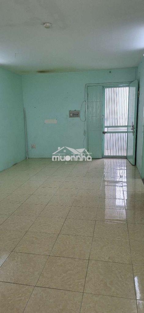 Cho thuê chung cư quân khu 7 2pn 2wc 5,5tr - Ảnh 2