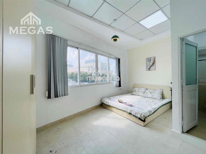 Khai trương căn hộ 1pn tách bếp cửa sổ và studio cửa sổ