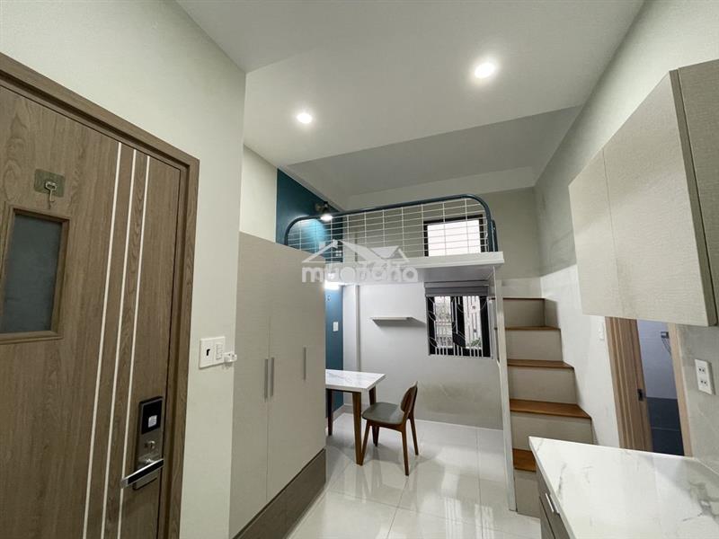 Phòng chdv duplex - trung tâm quận 11