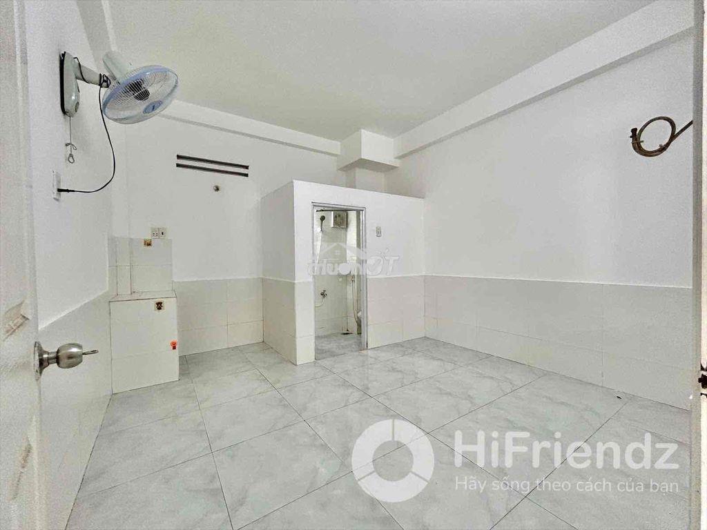 Studio giá rẻ giáp q1,q3,q5- bờ kè hoàng sa - lê văn sỹ - Ảnh 3